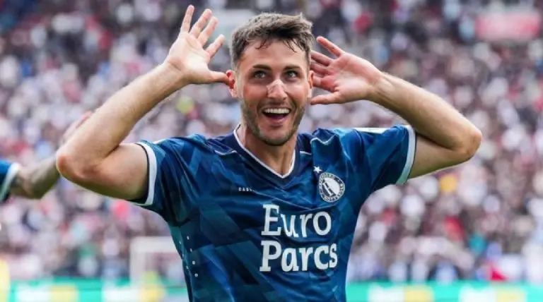A finales de año el Bebote incluso celebró su segundo hat-trick de la temporada, pero ahora no hubo buen inicio. Instagram @sant.gimenez