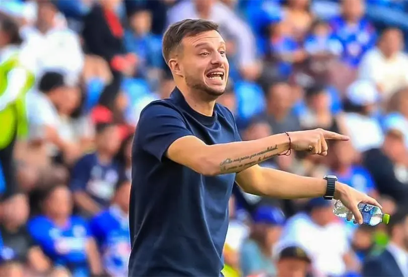 El técnico ya está llamando la atención en el extranjero por su gran trabajo. El técnico ya está llamando la atención en el extranjero por su gran trabajo.