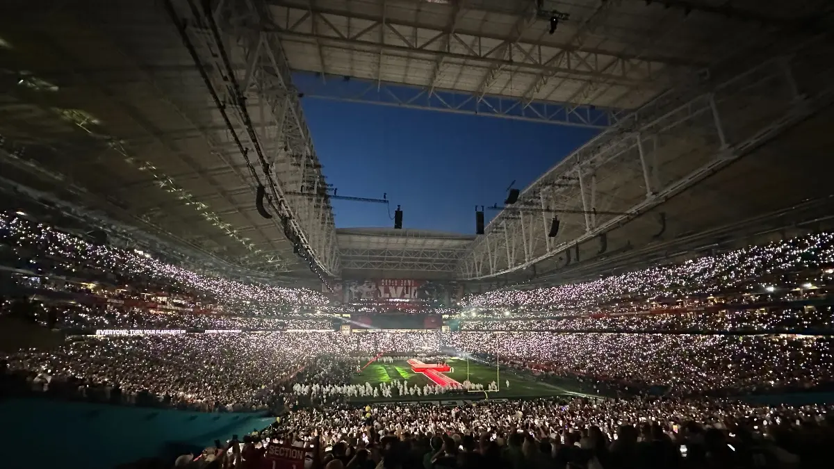 Mientras muchos artistas impulsaron sus carreras con una aparición en el show del medio tiempo del Super Bowl, de la NFL, otros no pudieron aprovechar la oportunidad y fueron criticados por decepcionar a los aficionados.