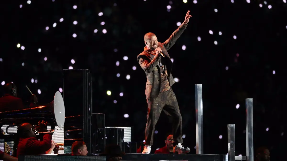 El Super Bowl, de la NFL, se ha convertido en el evento más visto alrededor del mundo, por lo que muchos artistas quieren aparecer en el show del medio tiempo, pero algunos decepcionaron.