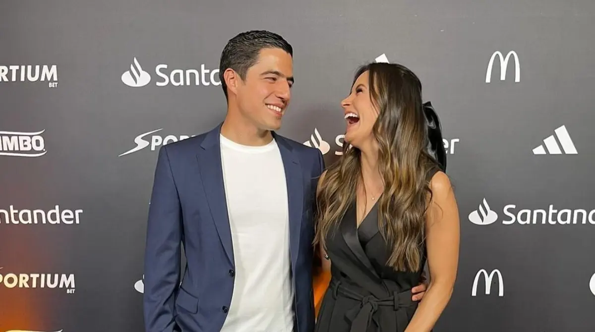 La comunidad de redes sociales hace mucho énfasis en el matrimonio de Andrés Vaca y Gina Holguín, asegurando que el de origen costarricense es víctima de una infidelidad.