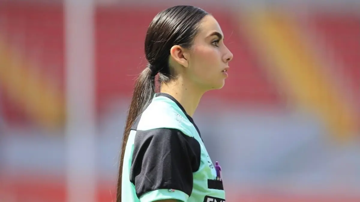 Pese a que ya se ha hecho notar, ha dejado en claro que se sigue preparando para ser árbitra central en la Liga MX.