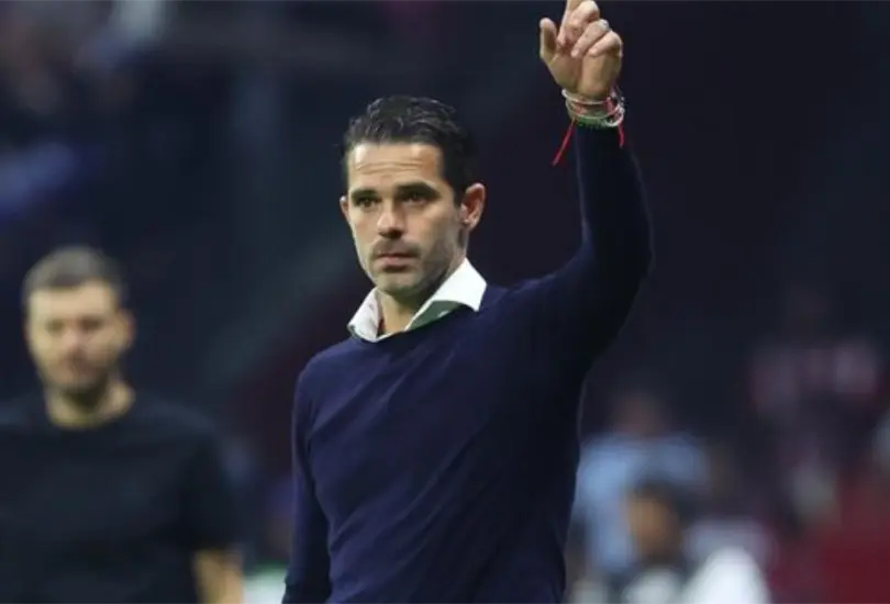 Fernando Gago estar&iacute;a cerca de salir de Chivas.