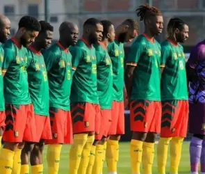Selección de Camerún suspende a Nathan Douala y varios futbolistas por falsificar su edad