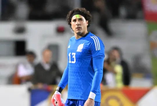 Un portero de la Liga MX defendió la presencia de Guillermo Ochoa con la Selección Mexicana 