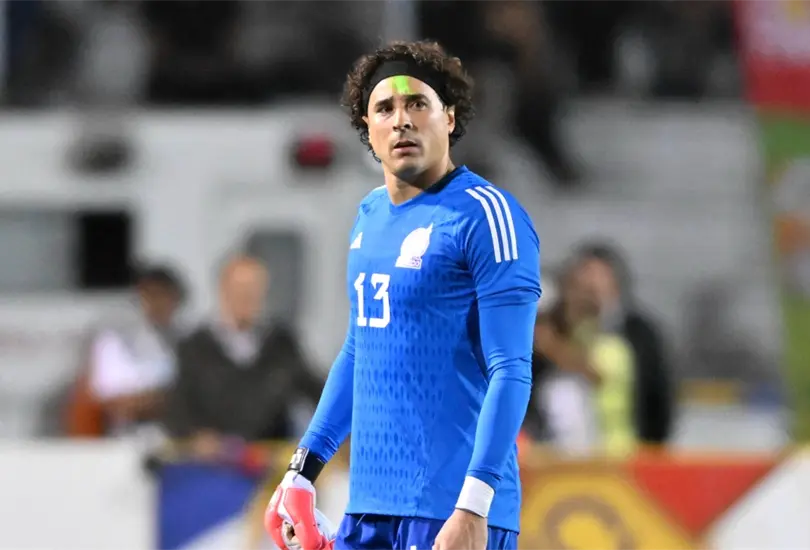 Un portero de la Liga MX defendió la presencia de Guillermo Ochoa con la Selección Mexicana Un portero de la Liga MX defendió la presencia de Guillermo Ochoa con la Selección Mexicana