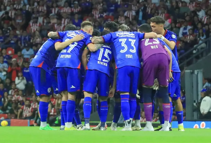 Cruz Azul buscar&iacute;a repatriar a un mexicano que juega en Europa para el Apertura 2024
