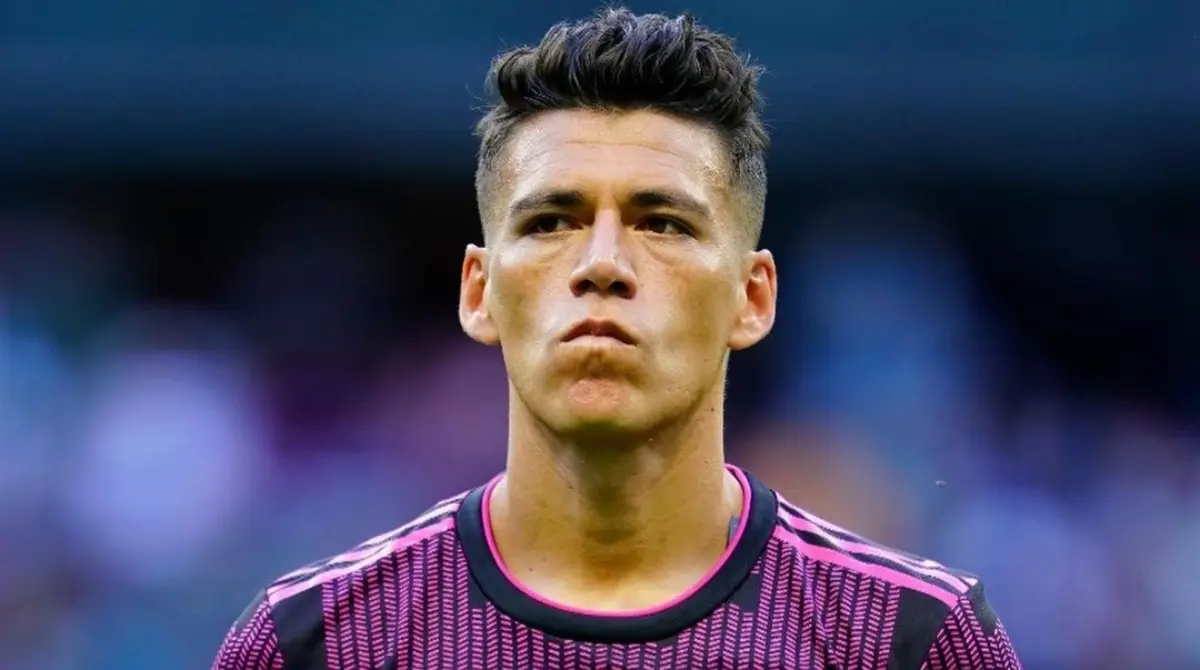 El futbolista mexicano ha decidido dar un paso atrás de la Selección Mexicana 