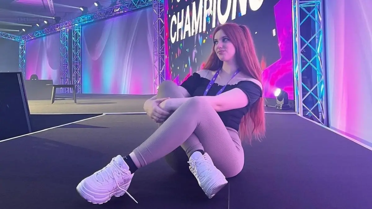 La streamer lleva una década haciendo contenido para plataformas como Youtube y recientemente Twitch.