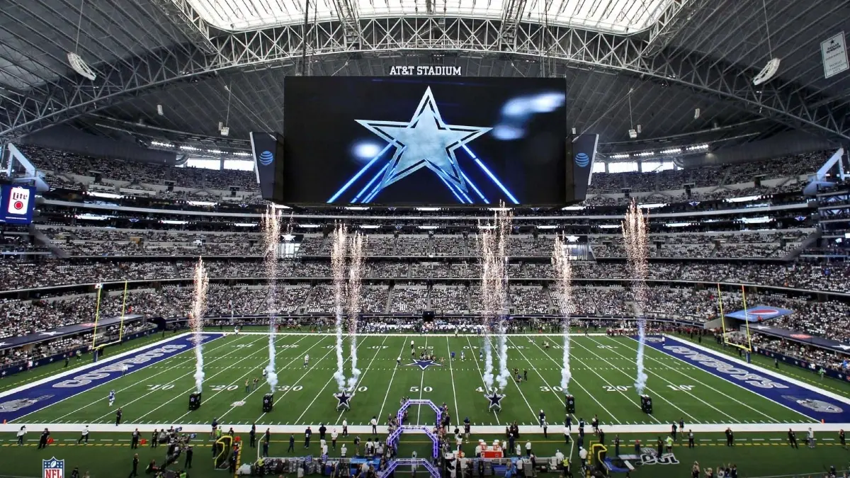 El estadio de los Vaqueros de Dallas y próximamente mundialista en 2026 lleva por nombre a la marca de telefonía de origen estadounidense.