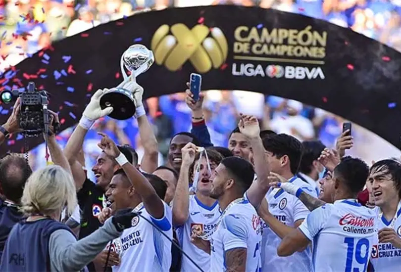 Cruz Azul tendría una historia distinta en títulos ganados por puntos. Cruz Azul tendría una historia distinta en títulos ganados por puntos.