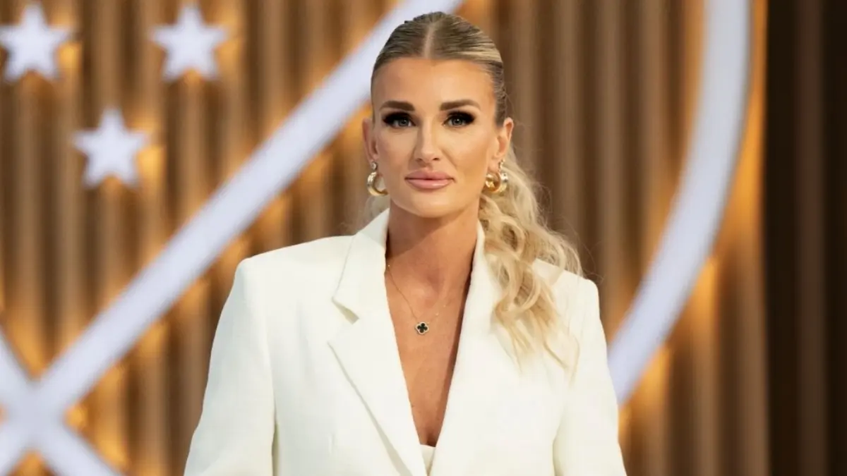 Gracias a su trabajo ha logrado estar cerca de estrellas del futbol norteamericano como Lionel Messi.