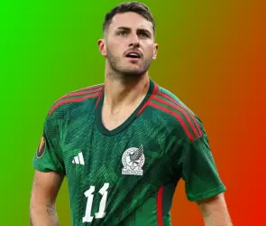 VIDEO | Afición mexicana defiende con furia a Santi Gimenez