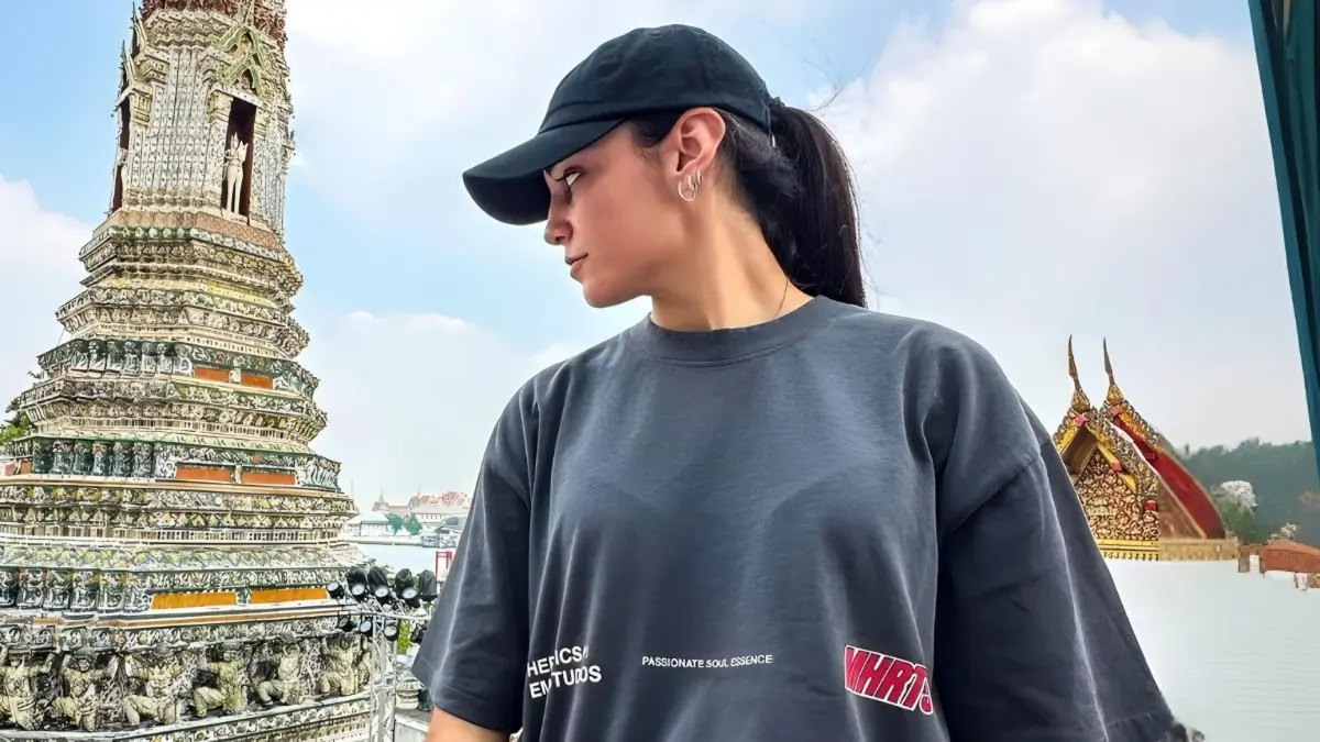 Por si esto fuera poco, fue la primer mujer que el reconocido equipo de eSports Heretics firmó, con sólo 17 años.