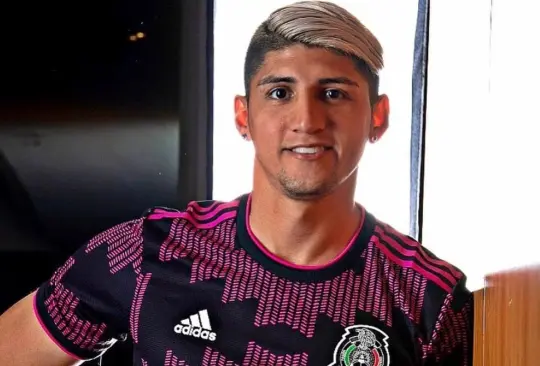 El delantero mexicano habló sobre la derrota de la Selección Mexicana en la Nations League 