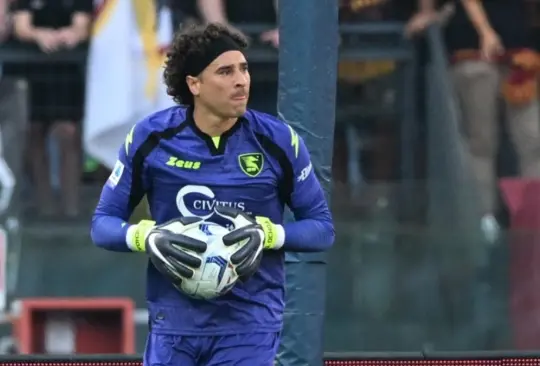 Ochoa fue atacado por el que todavía es su presidente en el Salernitana.