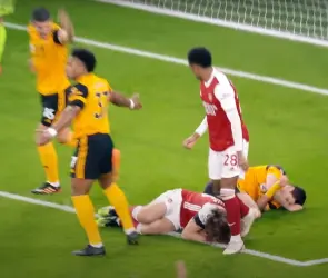 Raúl Jiménez revela si David Luiz fue "mala leche" al chocar cabezas y quedar inconsciente