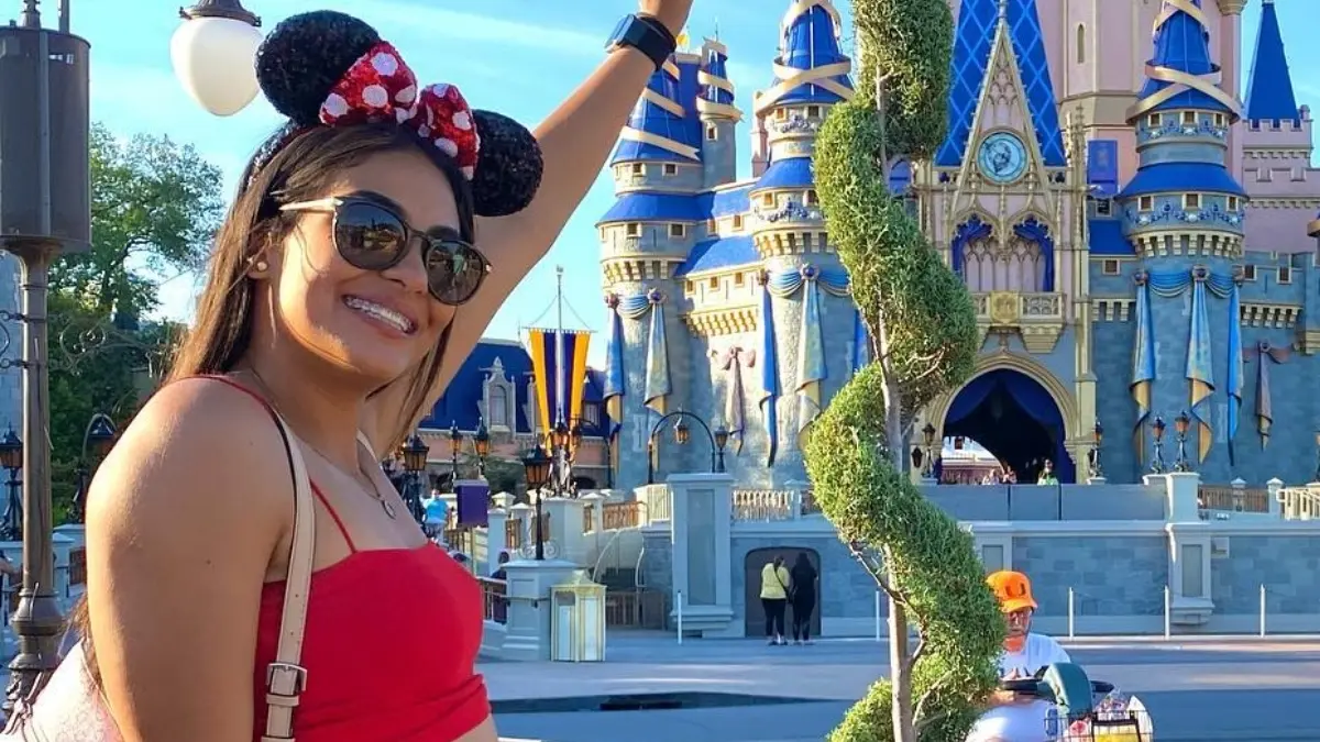 En una entrevista para el portal Encanchadas, Stefani Jiménez aseguró que su inspiración para ser portera surgió gracias a Jorge Campos.