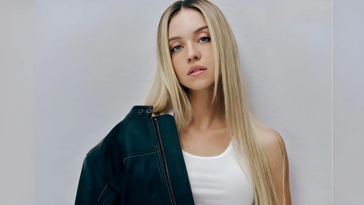 Sólo un año después, su popularidad explotaría al también ser protagonista de Euphoria, aclamada serie de HBO Max.