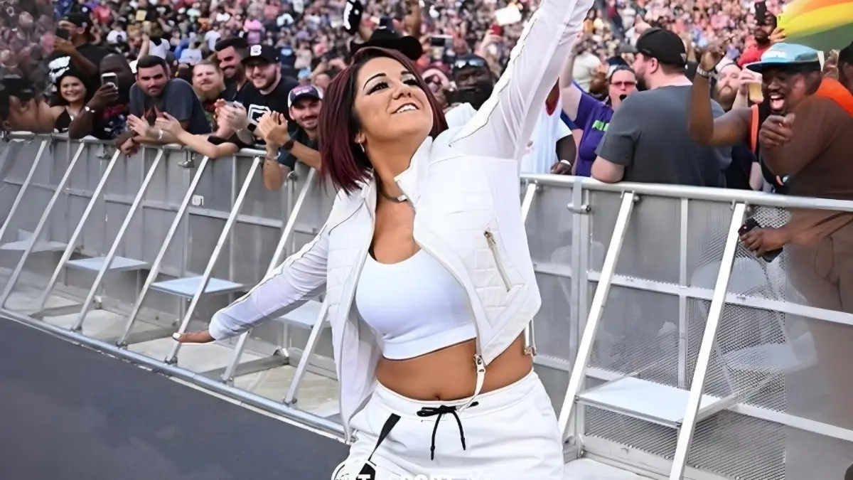 Cabe recordar que Bayley se crió en una familia mexicoamericana y su abuela nació en el país azteca.