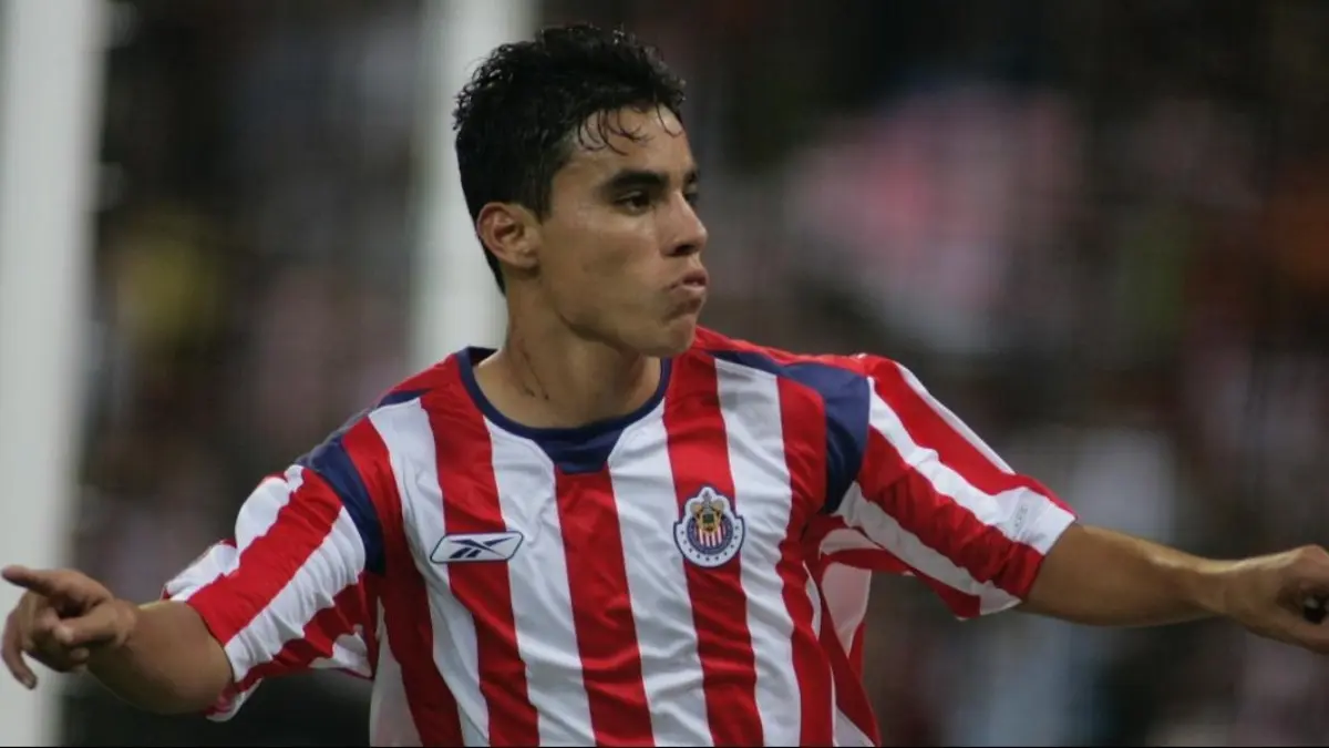 OMAR BRAVO.