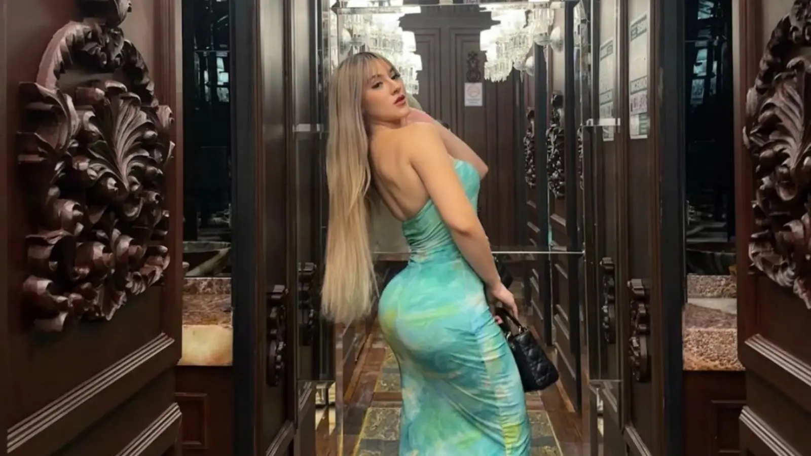 Cinthia ha podido visitar varios países del mundo donde destacan Francia, Italia, Tailandia y Emiratos Árabes Unidos.