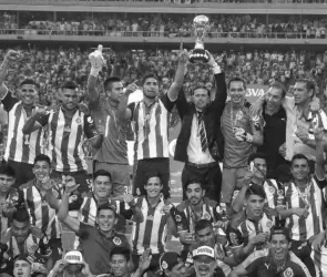 Exfutbolista de Chivas es exhibido por deber medio millón de pesos en manutención
