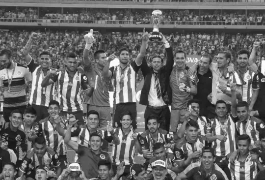 Un excampeón con Chivas fue exhibido rotundamente.