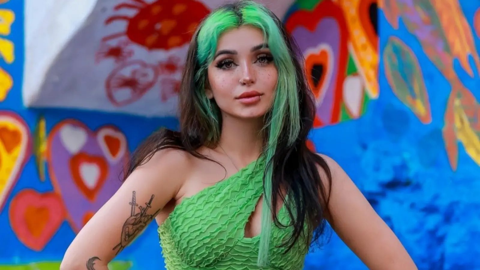 La española ha ganado mucha popularidad por sus outfits inspirados en distintos cosplays de personajes de ficción.