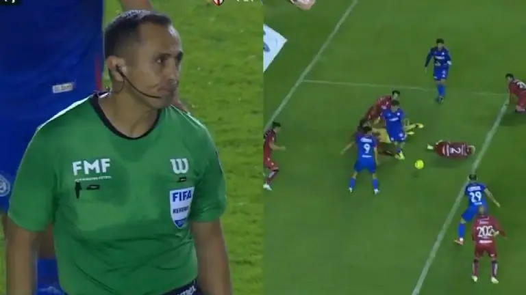 Enrique Santander fue señalado por Nacho Rivero y la afición de Cruz Azul por no marcar un penal en su partido vs Atlas - Archivo Referee