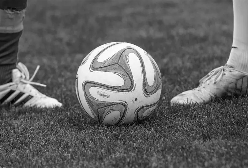 Un futbolista cometi&oacute; una indisciplina con mujeres.