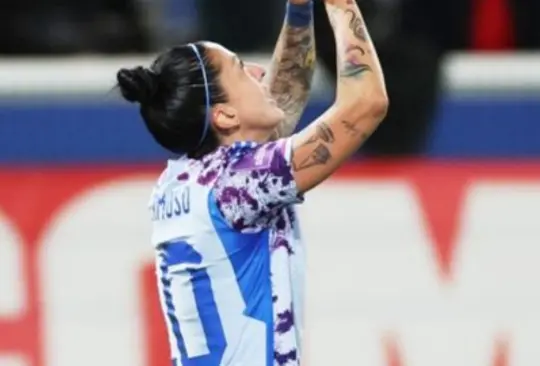 Jenni Hermoso dedicó su gol a Nayeli Rangel.