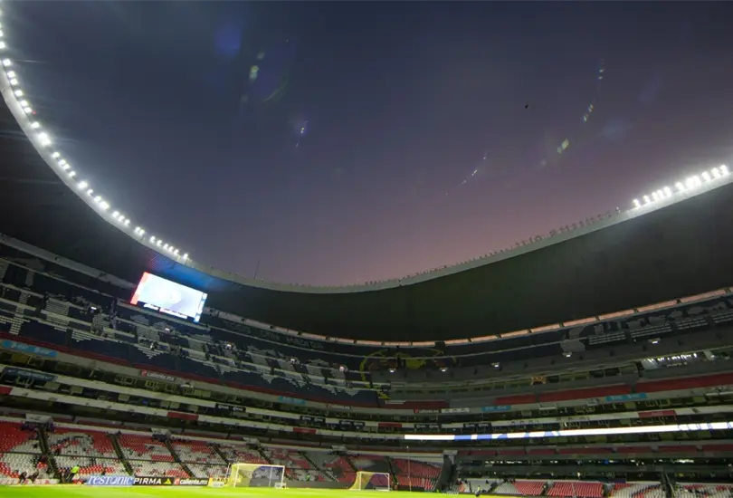 El Estadio Azteca está en medio de una situación comprometedora. El Estadio Azteca está en medio de una situación comprometedora.