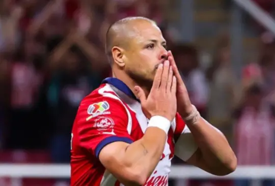 Algunos aficionados señalaron que Javier Hernández se habría ido de fiesta terminando el partido frente a Puebla 