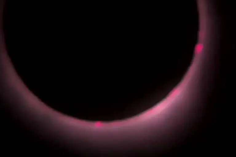 Así se ve el Eclipse Solar en su totalidad en Mazatlán, capturado por un telescopio de la UNAM - Captura