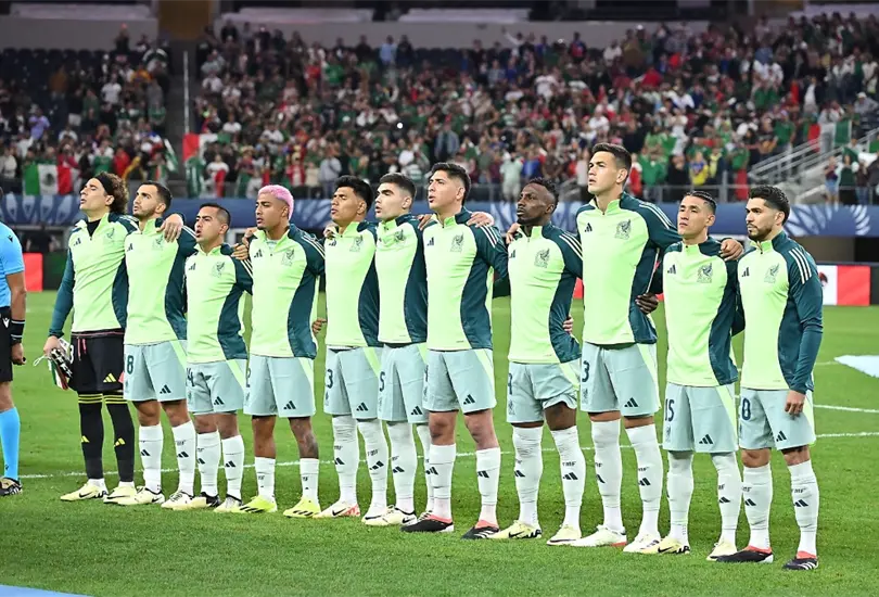 José Ramón Fernández aseguró que la FMF censurará a los jugadores de la Selección Mexicana José Ramón Fernández aseguró que la FMF censurará a los jugadores de la Selección Mexicana