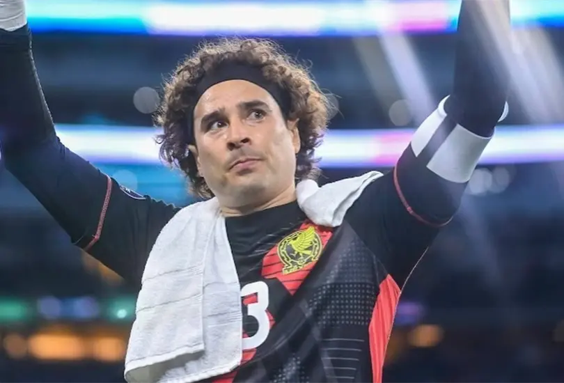 Un patrocinador habría dejado a Memo Ochoa fuera de la Selección Mexicana. Un patrocinador habría dejado a Memo Ochoa fuera de la Selección Mexicana.
