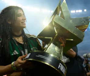 Alana confiesa que un brassier le dio suerte para ganar la Kings League Américas (VIDEO)