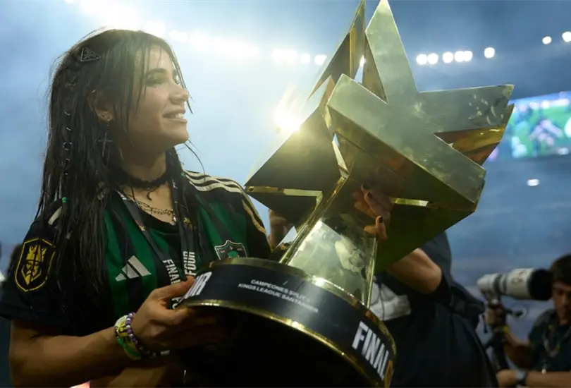 Contra todo pron&oacute;stico, Alana se coron&oacute; como la primera campeona de la Kings League Am&eacute;ricas.