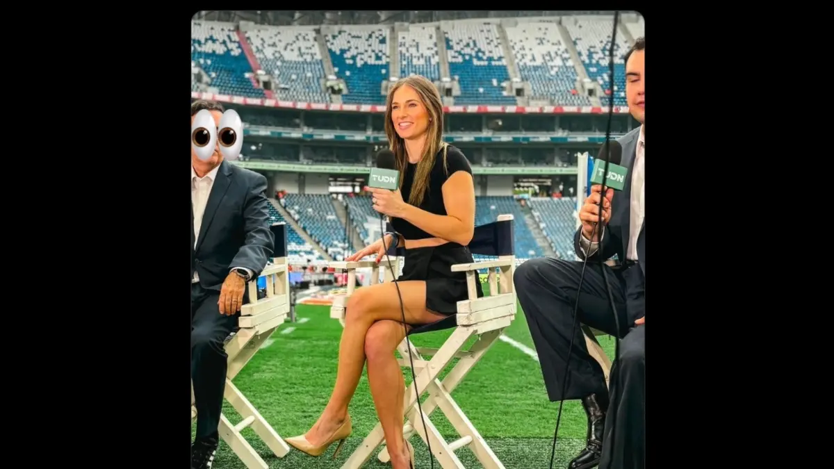 Narrador de TUDN es víctima de memes por presuntamente ver indebidamente a su compañera