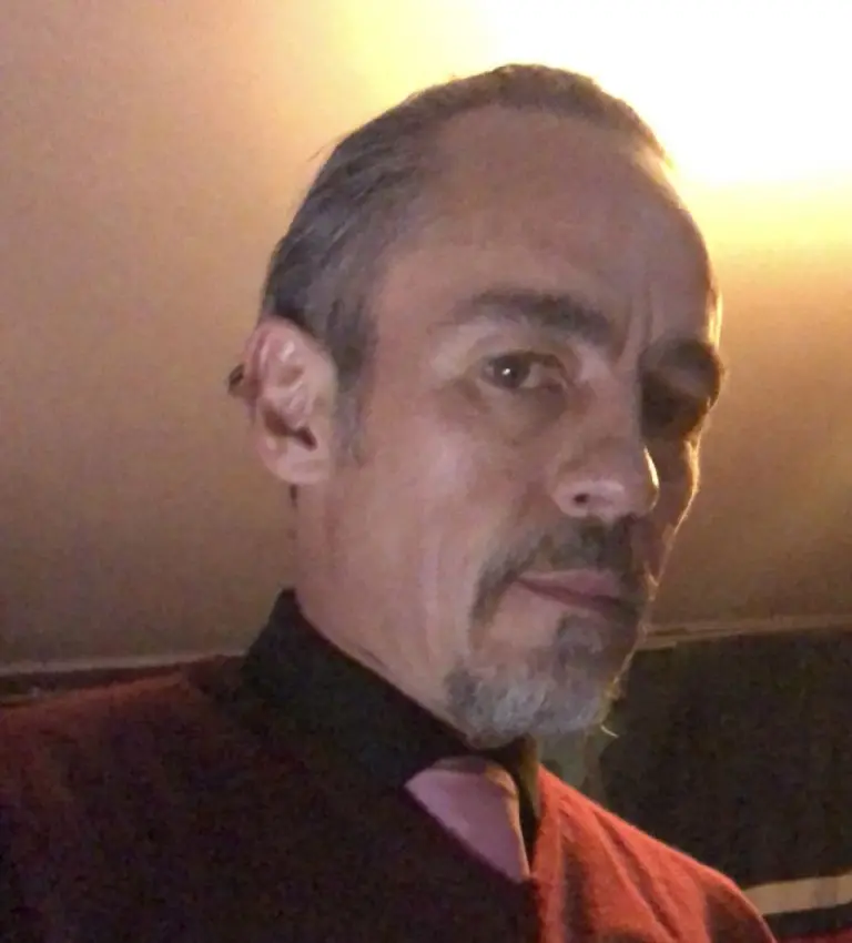 El actor sorprendió con su nueva faceta laboral. (X - Aitor Iturrioz)