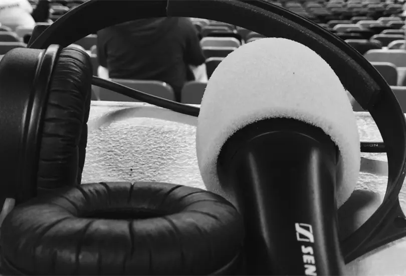 Un comentarista deportivo perdi&oacute; la vida de manera sospechosa.