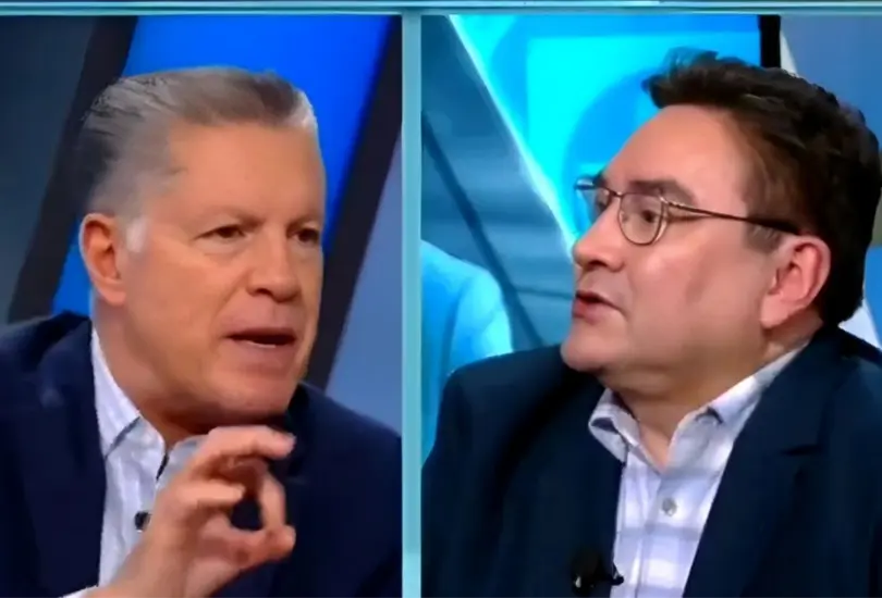 Los panelistas se respondieron fuerte y hasta la producci&oacute;n tuvo que mandar a un corte comercial.