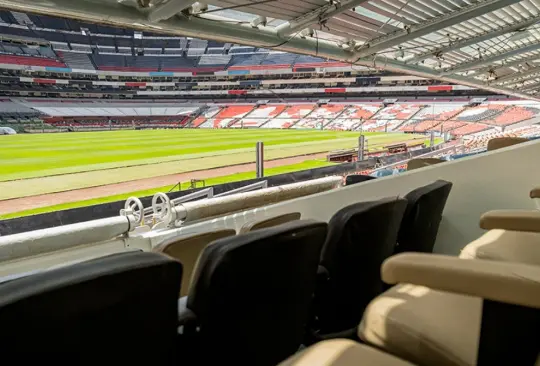 Los palco-habientes señalan tratos discriminatorios por parte del Estadio Azteca.