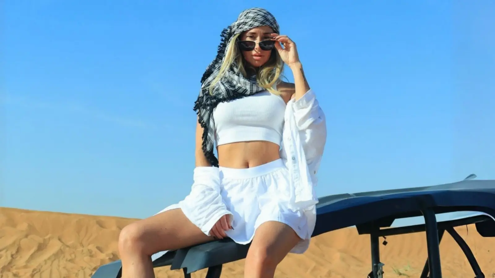 La modelo es una figura bastante reconocida que en diversas ocasiones ha presumido su afición por el cuadro celeste.