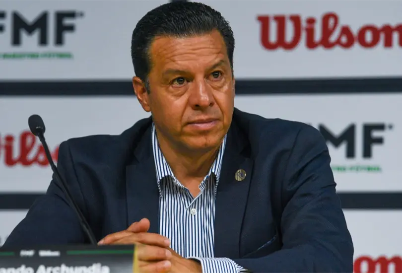 El mexicano present&oacute; su renuncia y falta que hagan oficial su salida.