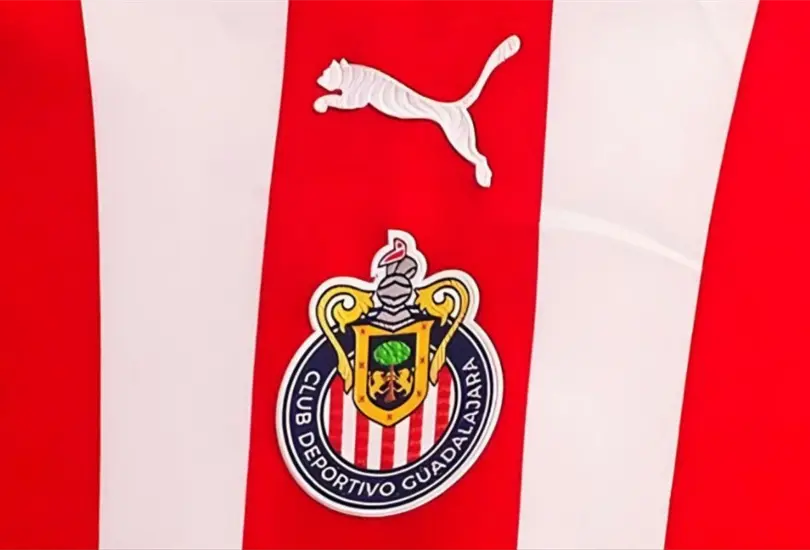 El equipo jalisciense ya habr&iacute;a firmado a su primer fichaje desde Monterrey de manera sorpresiva.