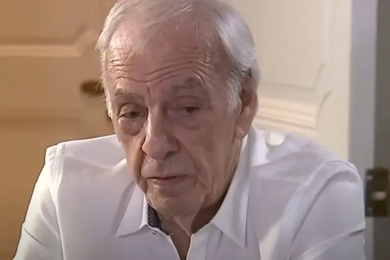 César Luis Menotti dirigió a la Selección Mexicana - Captura
