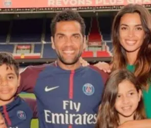 Joana Sanz es criticada por perdonar a Dani Alves y "desearle un nuevo inicio"