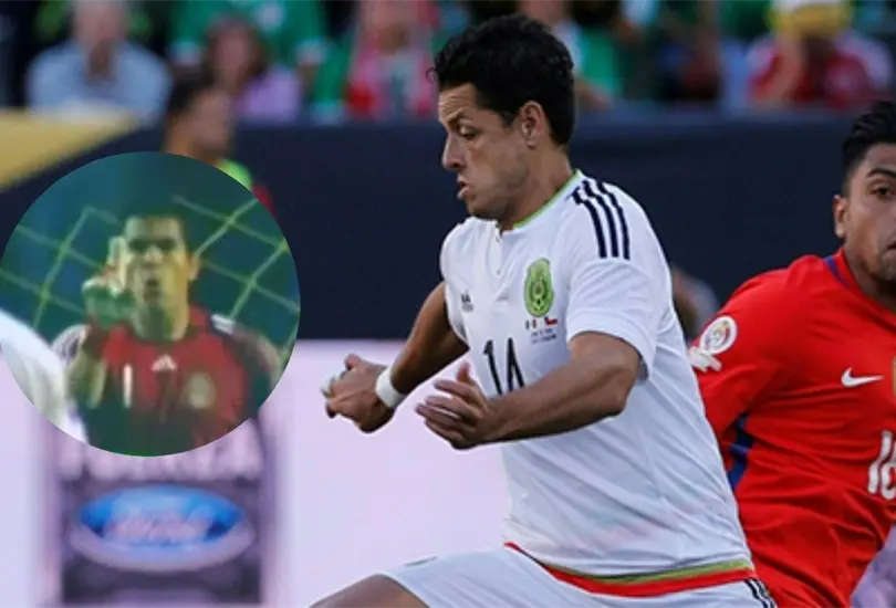 Javier Chicharito Hern&aacute;ndez fue exhibido por Claudio Bravo.